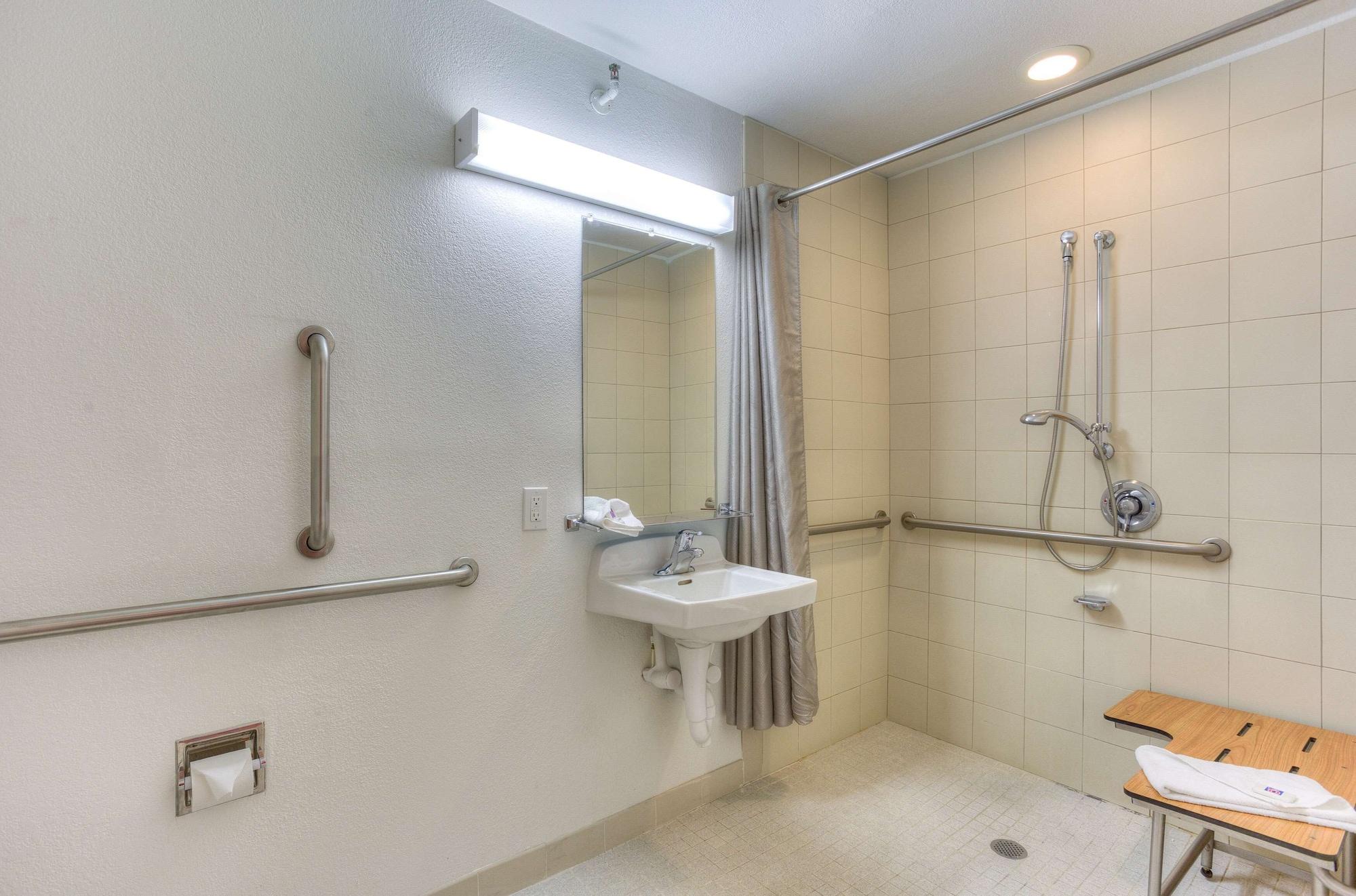 Motel 6-Tigard, Or - Portland South - Lake Oswego Εξωτερικό φωτογραφία
