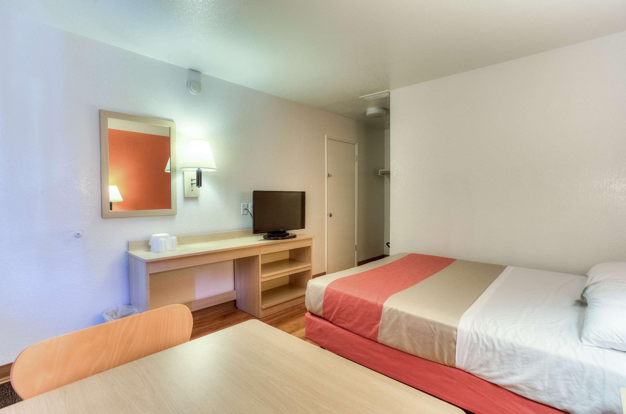Motel 6-Tigard, Or - Portland South - Lake Oswego Εξωτερικό φωτογραφία