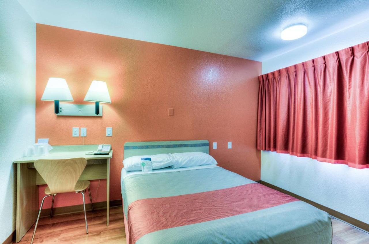 Motel 6-Tigard, Or - Portland South - Lake Oswego Εξωτερικό φωτογραφία