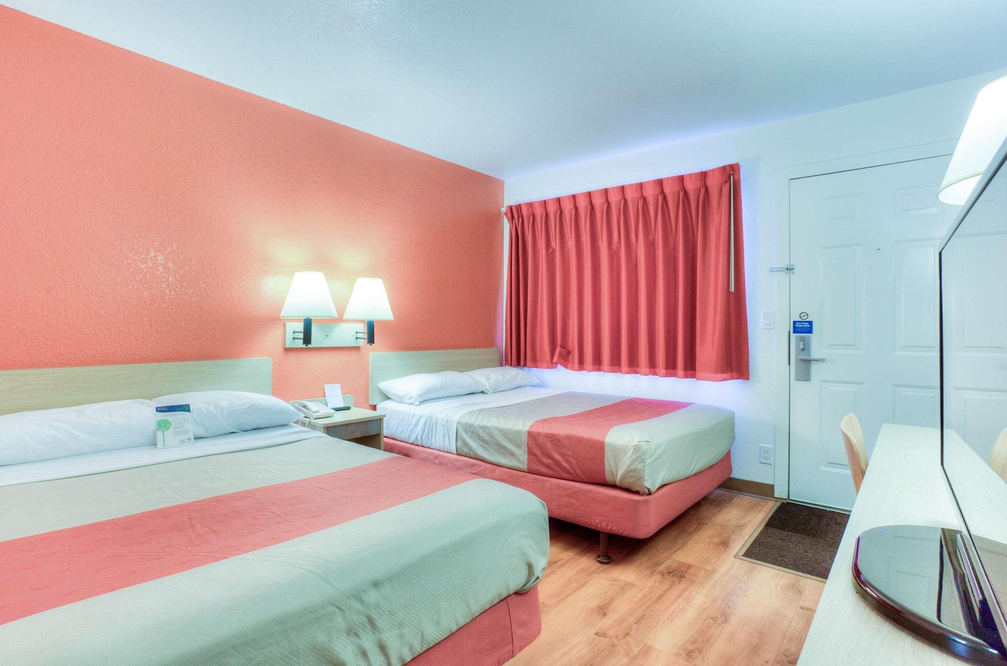 Motel 6-Tigard, Or - Portland South - Lake Oswego Εξωτερικό φωτογραφία