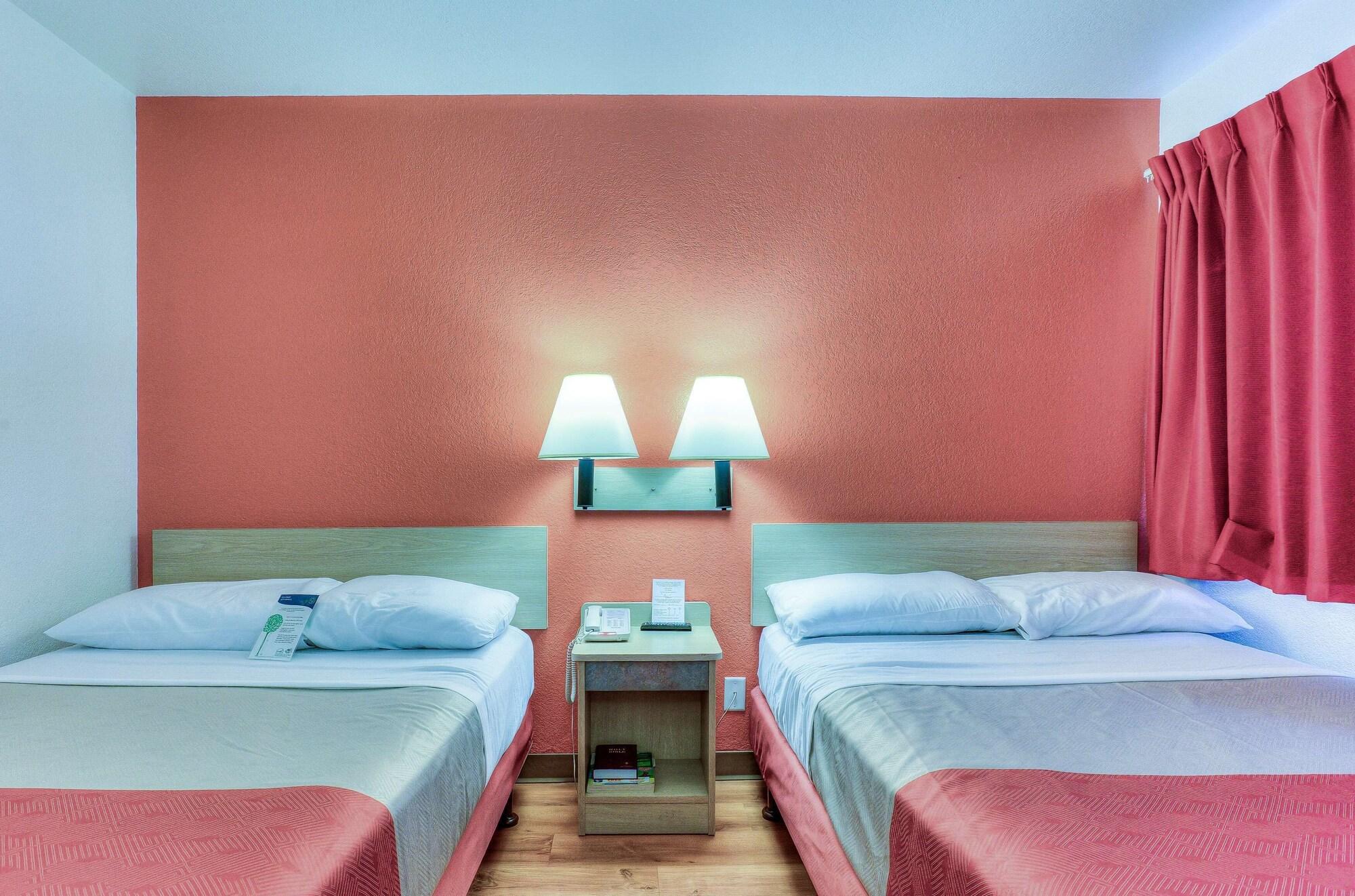 Motel 6-Tigard, Or - Portland South - Lake Oswego Εξωτερικό φωτογραφία
