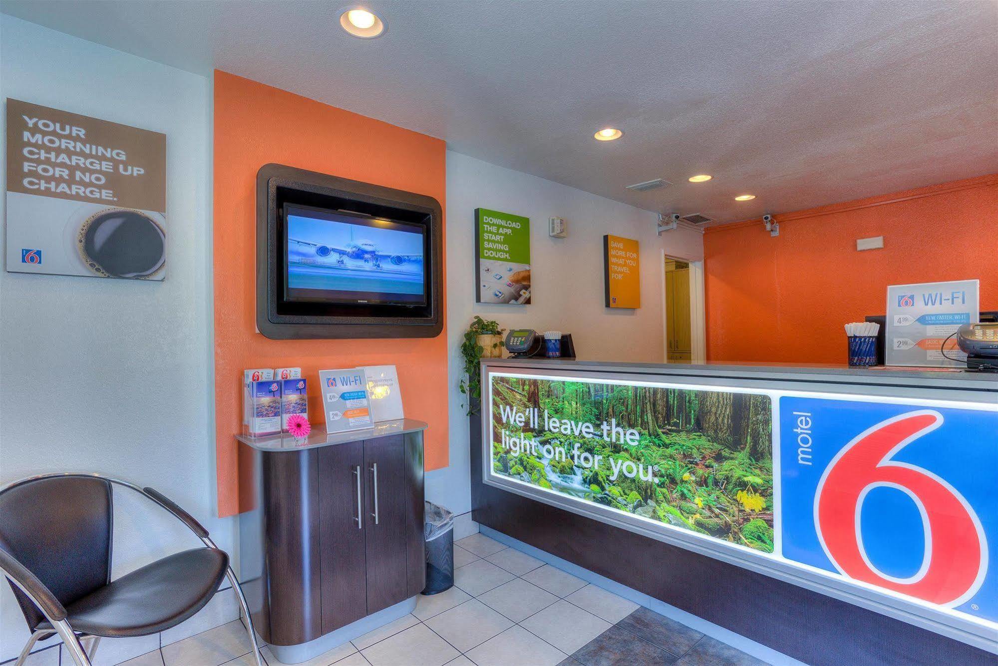 Motel 6-Tigard, Or - Portland South - Lake Oswego Εξωτερικό φωτογραφία