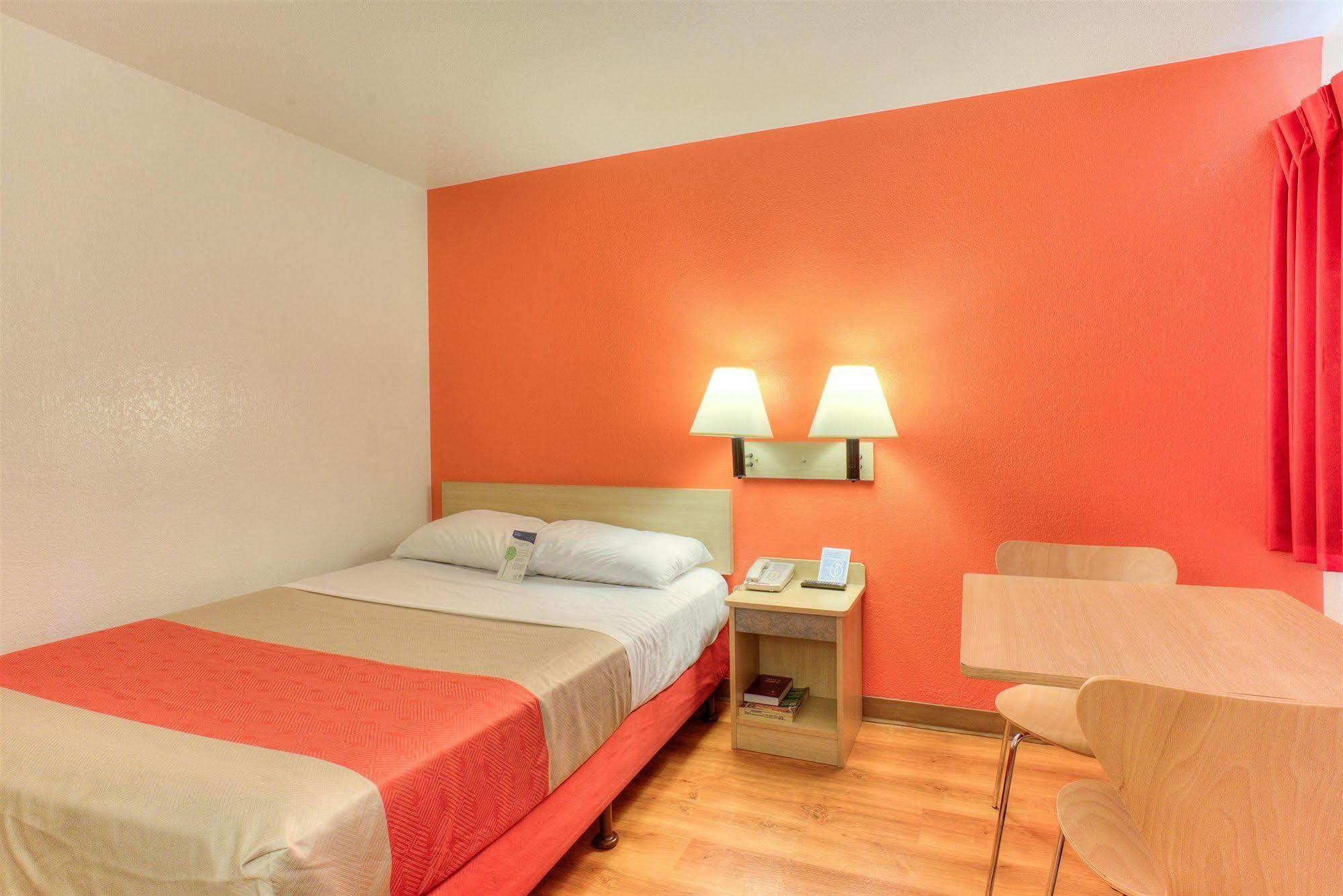 Motel 6-Tigard, Or - Portland South - Lake Oswego Εξωτερικό φωτογραφία