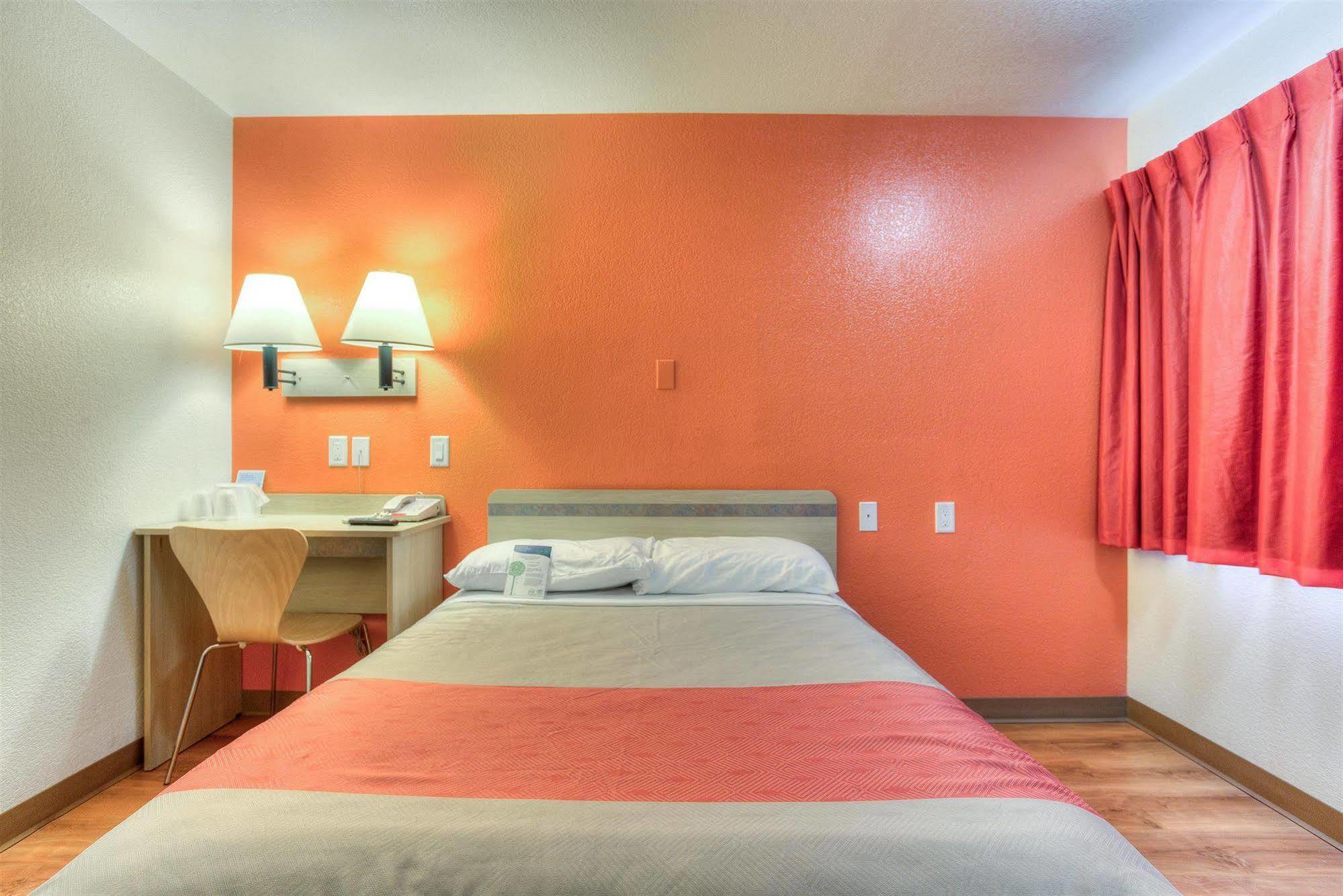 Motel 6-Tigard, Or - Portland South - Lake Oswego Εξωτερικό φωτογραφία